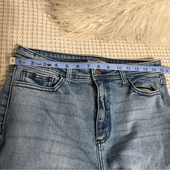 Cello Women's Distressed Blue Jeans Size 29 - Picture 7 of 9